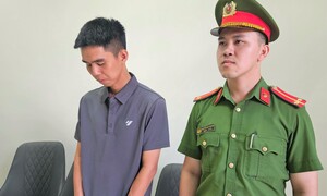 Khởi tố kẻ mạo danh cán bộ làm thủ tục đất đai, chiếm đoạt hàng trăm triệu đồng