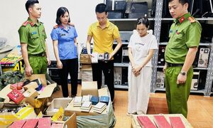 Triệt phá đường dây buôn 100.000 chai nước nước hoa giả, doanh thu 200 tỷ đồng
