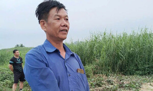 Người đưa 3 thi thể nam sinh lên bờ kể phút chết lặng dưới sông