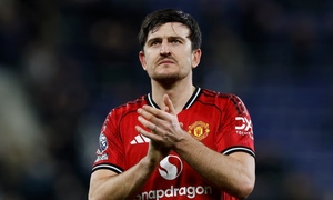 Không được chọn vào đội tuyển Anh dự World Cup, Maguire 'sốc và suy sụp'