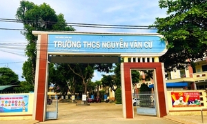 Nam sinh ở Gia Lai bị bạn dùng rìu đánh vào đầu trong lớp học