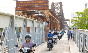 Cầu Long Biên thông xe trở lại, giảm áp lực giao thông hai bờ sông Hồng
