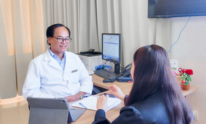Chuyên gia sản khoa hơn 30 năm đồng hành cùng mẹ và bé