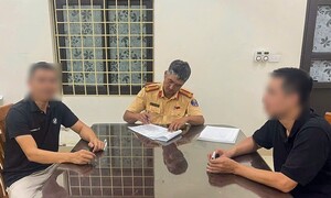 Sự thật bất ngờ về người đàn ông đi sai làn, hỏi CSGT 'em biết anh không' 