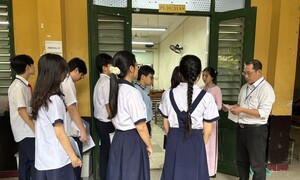 Hơn 600 thí sinh vắng mặt buổi thi Văn vào lớp 10 tại TP.HCM