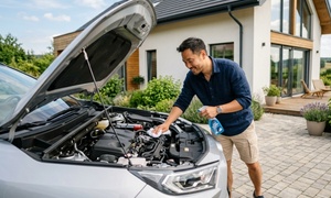 Cách tự vệ sinh khoang máy ô tô tại nhà