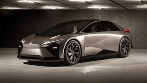 Lexus hủy dự án sedan điện mới trước ngày sản xuất
