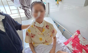 Cô gái 19 tuổi mắc căn bệnh 'tự tấn công mình' hiếm gặp