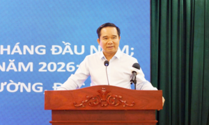 Chủ tịch TP.HCM: Không để nơi cần vốn thiếu tiền, nơi có tiền không xài được