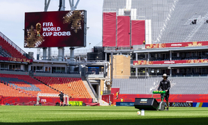 Mỹ dùng công trình khoa học 10 năm tạo 'cỏ vô hình' phục vụ World Cup 2026