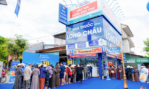 Chạm mốc 2.678 nhà thuốc, Long Châu đưa y tế chất lượng chăm sóc triệu gia đình