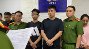 Công an TP.HCM khởi tố 11 vụ lừa bán kỳ nghỉ, bắt gần 200 người
