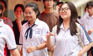 Sự thật phía sau 'bài văn điểm 10' gây sốt mạng