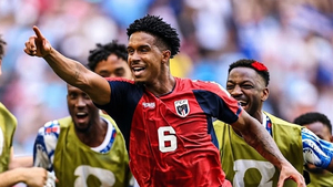 World Cup 2026: Quốc đảo tý hon Cape Verde tạo 'cơn địa chấn', rộng cửa đi tiếp
