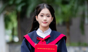 Đỗ thủ khoa chuyên Ams, nữ sinh bất ngờ chọn học Sư phạm