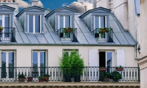 Những mái nhà lãng mạn ở Paris hóa 'lò nướng' giữa nắng nóng kỷ lục