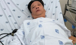 Nghệ sĩ Minh Hòa bị đột quỵ