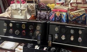 Thu giữ 33 túi xách hàng hiệu, vàng, đồng hồ xa xỉ chỗ bạn gái Mr Pips