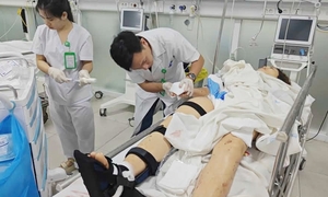 Thông tin mới nhất sức khỏe nạn nhân vụ lật xe khách trên cao tốc Hải Phòng