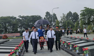 Tây Ninh an táng 173 hài cốt liệt sĩ hy sinh tại Campuchia