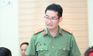 Vụ hơn 140 điểm 10 môn Toán: Giáo viên vào phòng thi hướng dẫn thí sinh làm bài