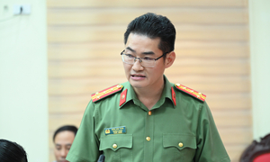 Vụ điểm 10 Toán bất thường: Nữ hiệu phó chỉ đạo thầy giáo vào phòng thi nhắc bài