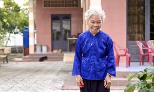 Người thương liệt sĩ Huỳnh Văn Quên: 'Tui mặc sẵn áo đẹp để lên đón ông về'