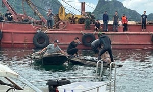 Lật tàu trên biển Quảng Ninh: Tìm thấy thi thể thuyền viên cuối cùng