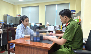 Bắt giữ cô gái bán thực phẩm tăng cường sinh lý nam giới giả
