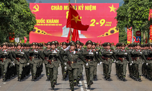 Ngược chiều bình an