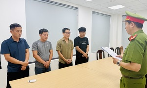Triệt phá đường dây cá độ bóng đá qua mạng ở Huế, khởi tố 4 bị can