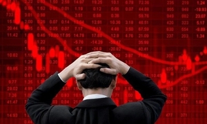 Hàng trăm mã giảm điểm, VN-Index 'thủng' mốc 1.800