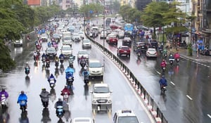 Dự báo thời tiết Hà Nội ngày mai 2/8: Có mưa rào và dông, nhiệt độ cao nhất 33°C