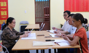 Bộ Nội vụ hướng dẫn giải quyết chính sách với trưởng thôn nghỉ việc do sáp nhập