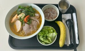 Ajinomoto đang thúc đẩy cải thiện dinh dưỡng cho người lao động như thế nào?