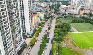 Đường hơn 1km ở Hà Nội dang dở gần 10 năm, dân sống mòn mỏi trong vùng quy hoạch