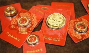 Giá vàng hôm nay 30/7: Quay đầu đi lên sát ngưỡng 4.100 USD/ounce