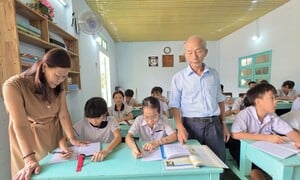 Lớp học 0 đồng chứa một trời yêu thương