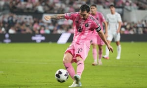 Messi tỏa sáng rực rỡ ở lần đầu đá chính sau World Cup 2026