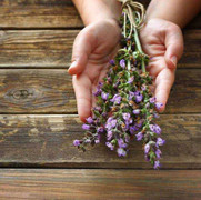 Mỹ phẩm thiên nhiên – lựa chọn thông minh, an toàn cho người tiêu dùng