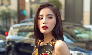 Bất ngờ với giọng hát của các Hoa hậu Kỳ Duyên, Mai Phương Thuý, Nguyễn Thị Huyền