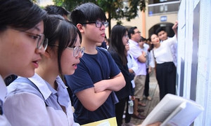 Gần 86.000 thí sinh Hà Nội làm thủ tục thi vào lớp 10 công lập