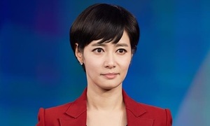 Nữ MC đột ngột phát bệnh khi đang dẫn chương trình