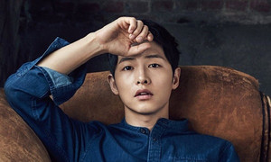 Tuyên bố tạm ngừng hoạt động sau ly hôn, Song Joong Ki lại âm thầm đóng phim mới