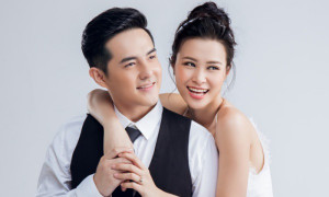 Ông Cao Thắng cầu hôn Đông Nhi, cả showbiz phủ màu hạnh phúc