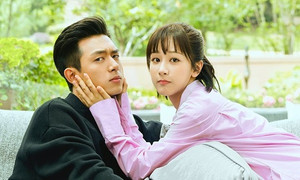 'Cá mực hầm mật' bị lộ toàn bộ phim, fan đồng loạt kêu gọi xem có bản quyền