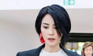 Vương Phi lộ bằng chứng thẩm mỹ để níu giữ vẻ thanh xuân