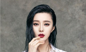 Phạm Băng Băng cật lực làm việc sau khi nộp phạt 130 triệu USD