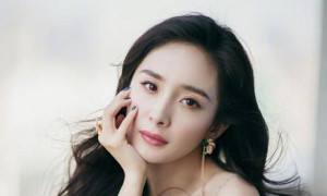 Dương Mịch 'muối mặt' khi bị nhắc lại chuyện quỵt tiền từ thiện