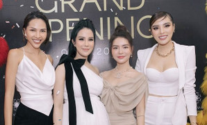 Giữa tin đồn yêu đồng giới, Kỳ Duyên – Minh Triệu sánh đôi tình tứ đến chúc mừng Diệp Lâm Anh